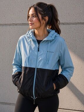 Columbia Blue Black Colorblock Windbreaker Hooded Jacket | Small